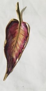 Vintage Pink  Leaf Pin